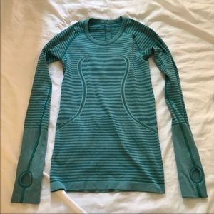 Lululemon swiftly tech long sleeve